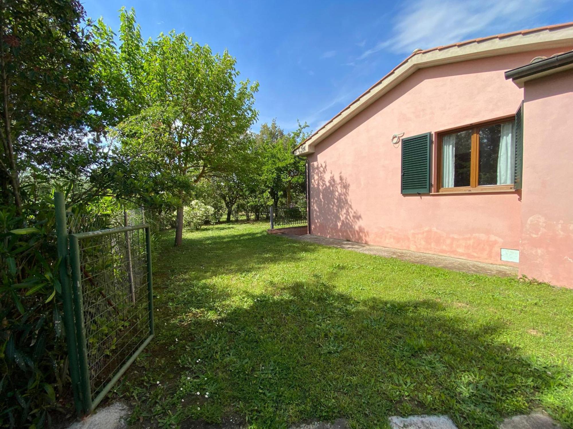 Villa La Casa Rosa à Castagneto Carducci Extérieur photo